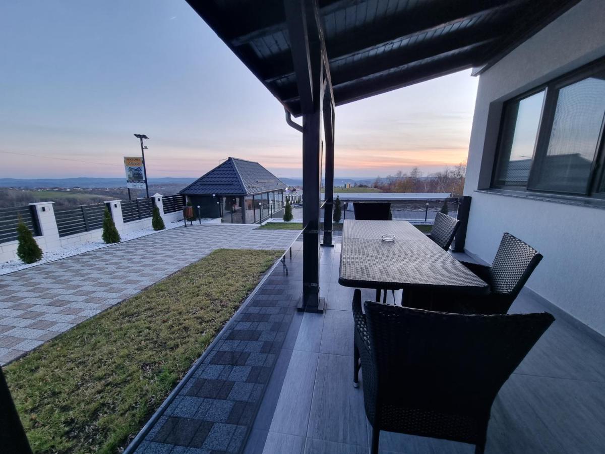 Casa De Vacanta Larisa Новач-Стрэйни Экстерьер фото