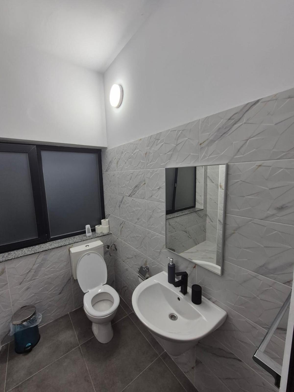 Casa De Vacanta Larisa Новач-Стрэйни Экстерьер фото